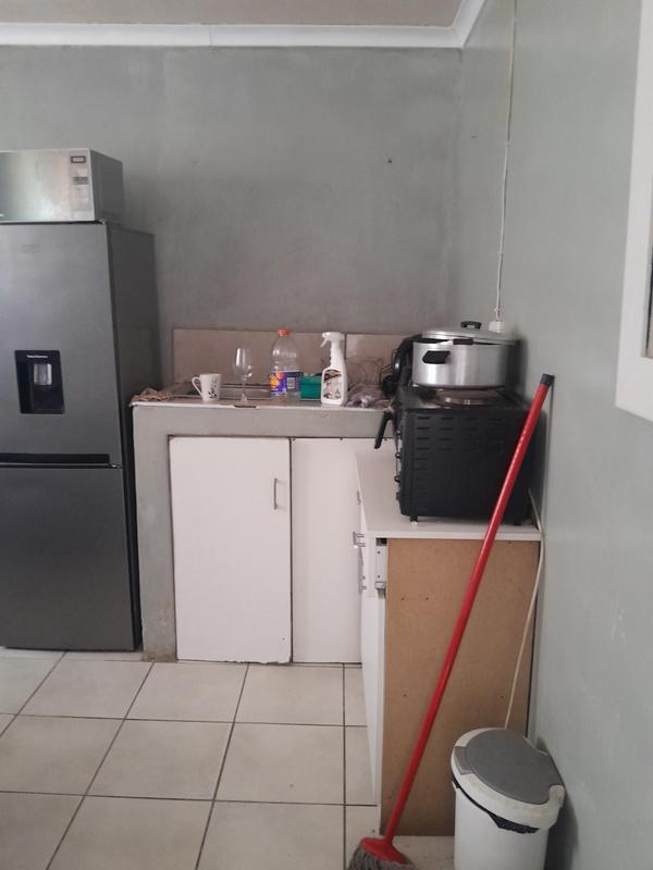 10 Bedroom Property for Sale in Zwelihle Western Cape